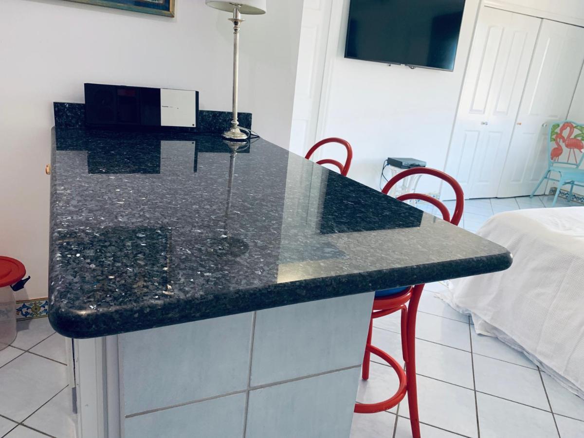 Beachfront Ocean Dr White Sand Paradise Sobe 311 Μαϊάμι Μπιτς Εξωτερικό φωτογραφία